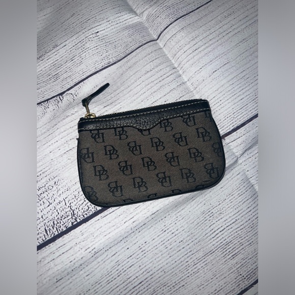 Dooney & Bourke Vintage Black and Gray Leather Logo Fabric Hobo Bag w/wallet. - Picture 14 of 16